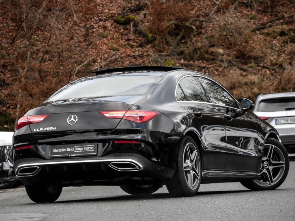 Mercedes-Benz CLA 200 d Coupé AMG-Sport/Pano/Ambi/Totw/Leder