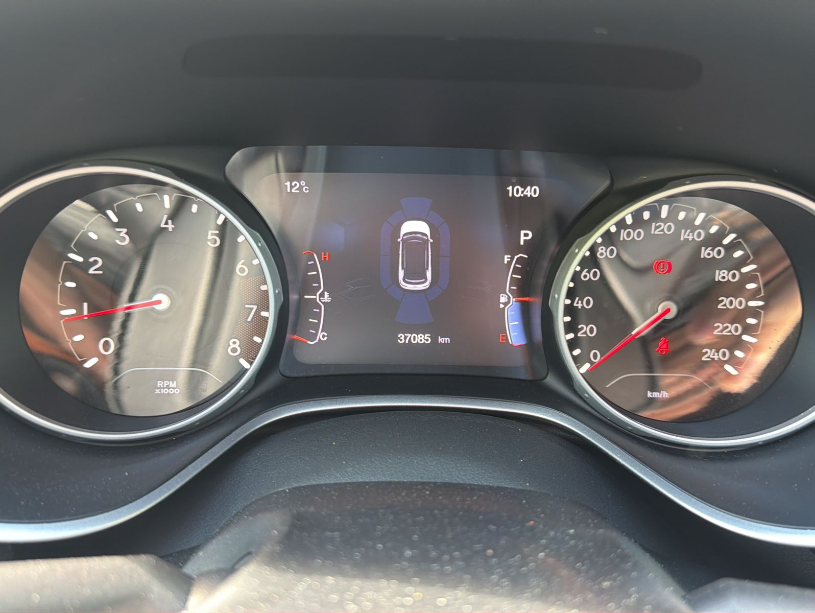 Fahrzeugabbildung Jeep Compass 1.3 T-GDI I4 LIMITED DCT 150PS Automatik