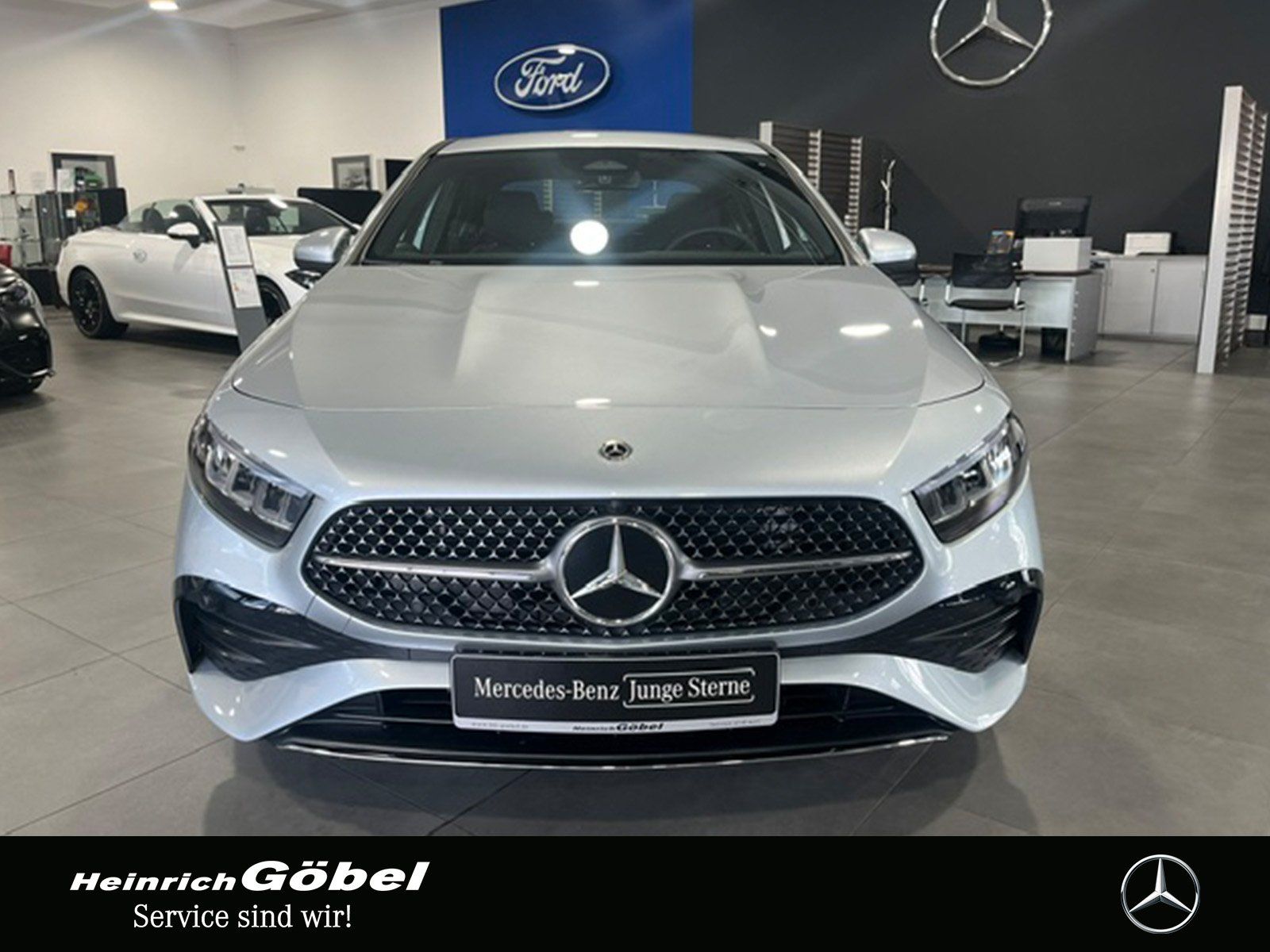Fahrzeugabbildung Mercedes-Benz A 180 Lim. AMG LINE+WINTERPAKET+KEYLESS+LED+CAM