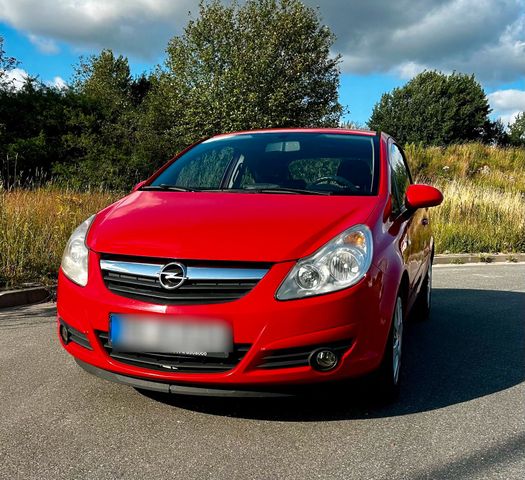 Opel Corsa D von 2007