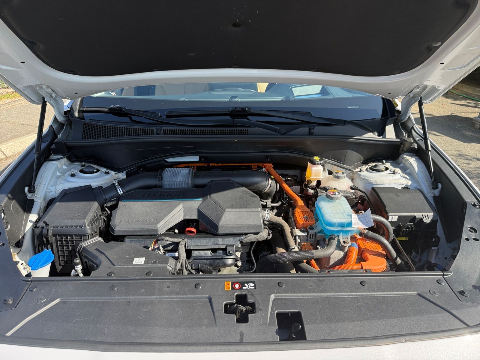 Fahrzeugabbildung Hyundai Santa Fe 1.6 T-GDI Prime Plug-In Hybrid 4WD