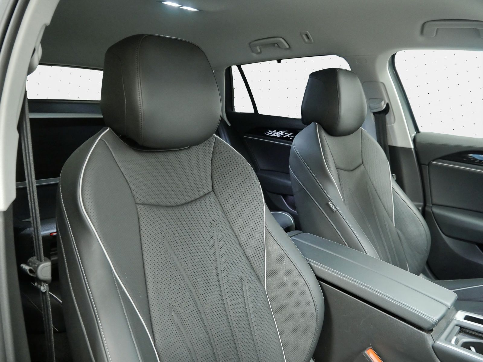 Volkswagen Passat Variant - Bild 10