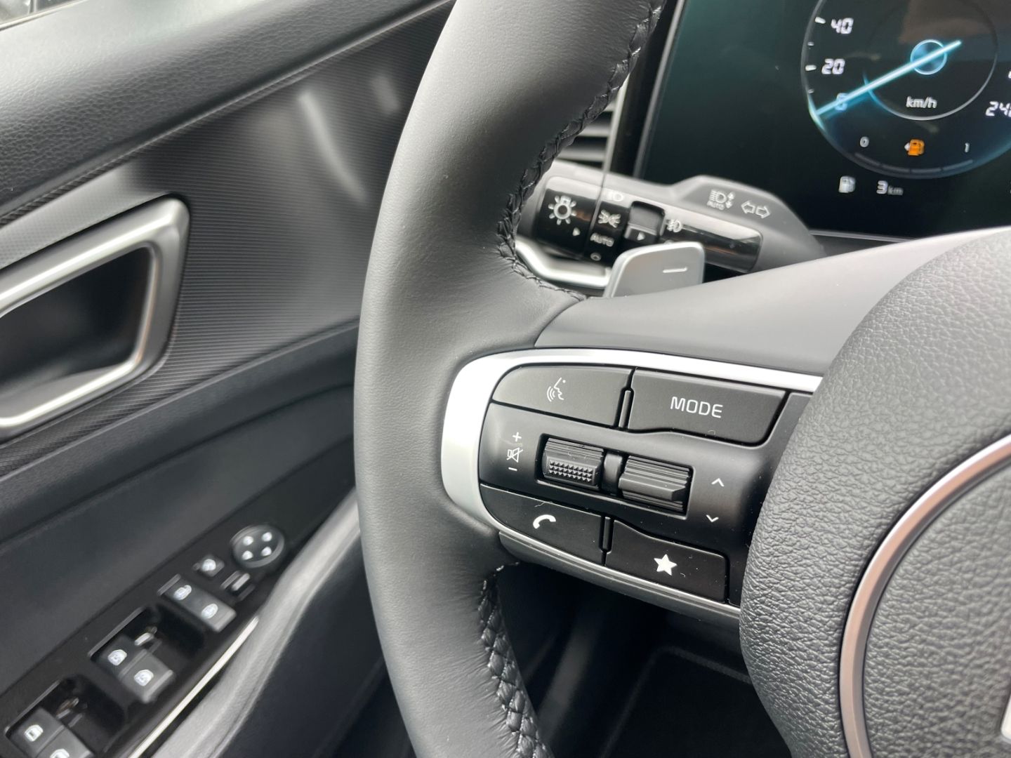 Fahrzeugabbildung Kia Sportage Ultimate Mild-Hybrid LED Kamera Winterp