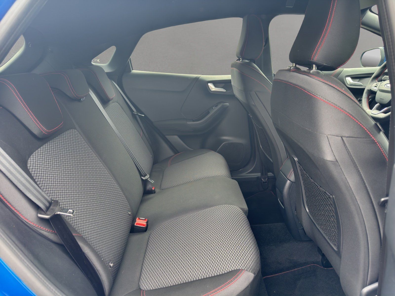 Fahrzeugabbildung Ford Puma 1.0 ST-Linie LED/TEMPOMAT/KAMERA/NAVI/SHZ/