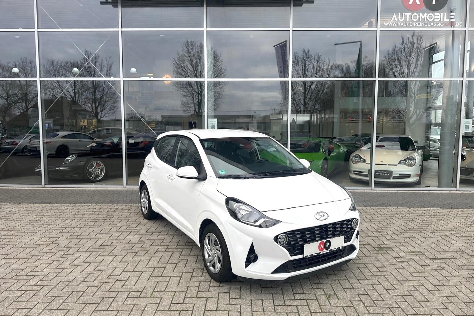 Hyundai i10 Trend*Kamera*Navi*Service NEU*GARANTIE