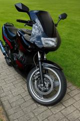 Kawasaki GPZ 500s
