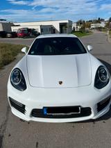 Porsche Panamera GTS (MWST awb.) LED Sportabgas Luft WR - Porsche Panamera: Weiß
