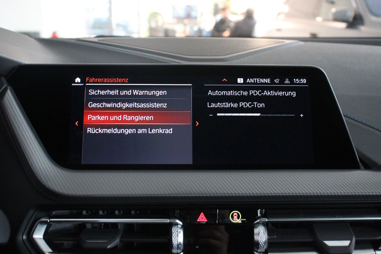BMW 1 Series i Aut. M Sport (F40) *A-LED*SHZ*LHZ*HiFi*PDC, миниатюра 23