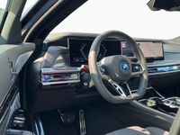 BMW M760 - Vorschau Bild 10