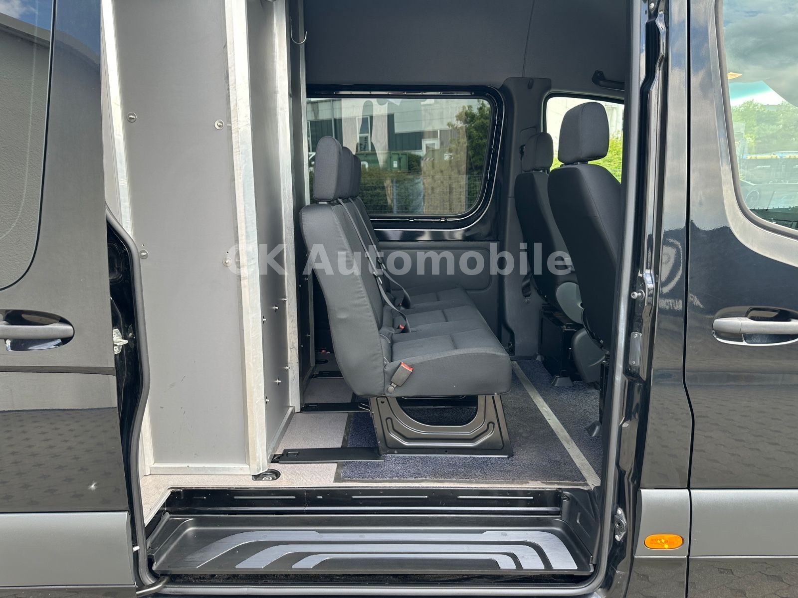 Fahrzeugabbildung Mercedes-Benz Sprinter III Kasten 316 Mixto Maxi/5 Sitze/LED