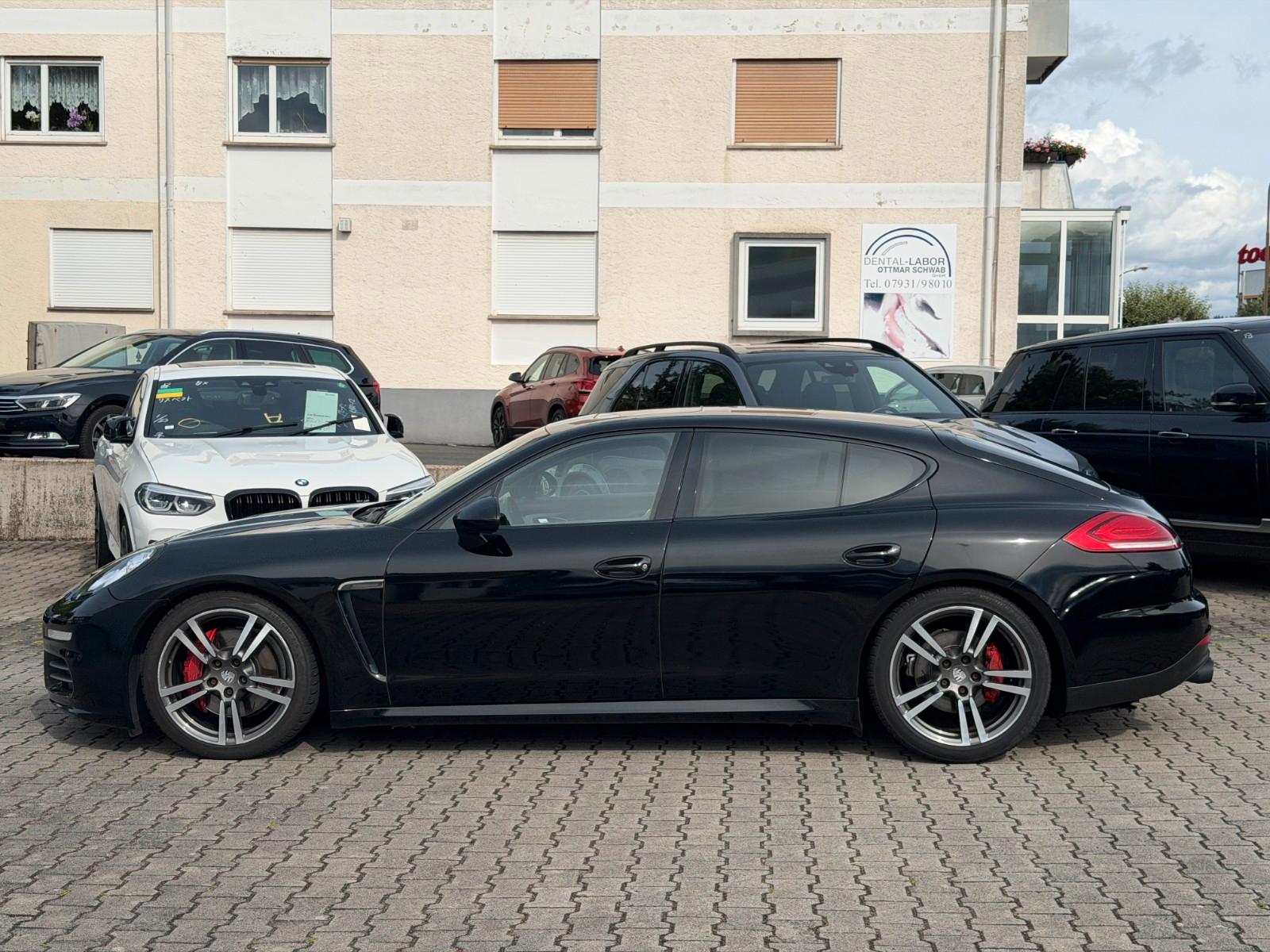 PORSCHE PANAMERA 310 CH 4X4 BVA - FACELIFT - TOIT OUVRANT - SUSPENSION PNEUMATIQUE - SPORTCHRONO  - HAYON ÉLECTRIQUE
