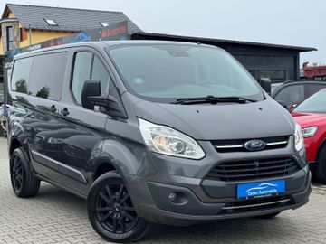 Ford Tourneo Custom - 1