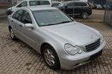 Mercedes-Benz C 200 CDI Lim. Tempomat AHK SHZ Klimaautomatik - gebrauchte Mercedes-Benz C 200 aus dem Jahr 2004