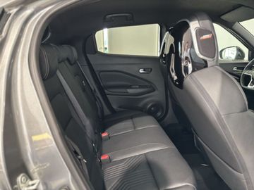 Fotografie des Nissan Juke 1.6 Hybrid 4AMT Tekna