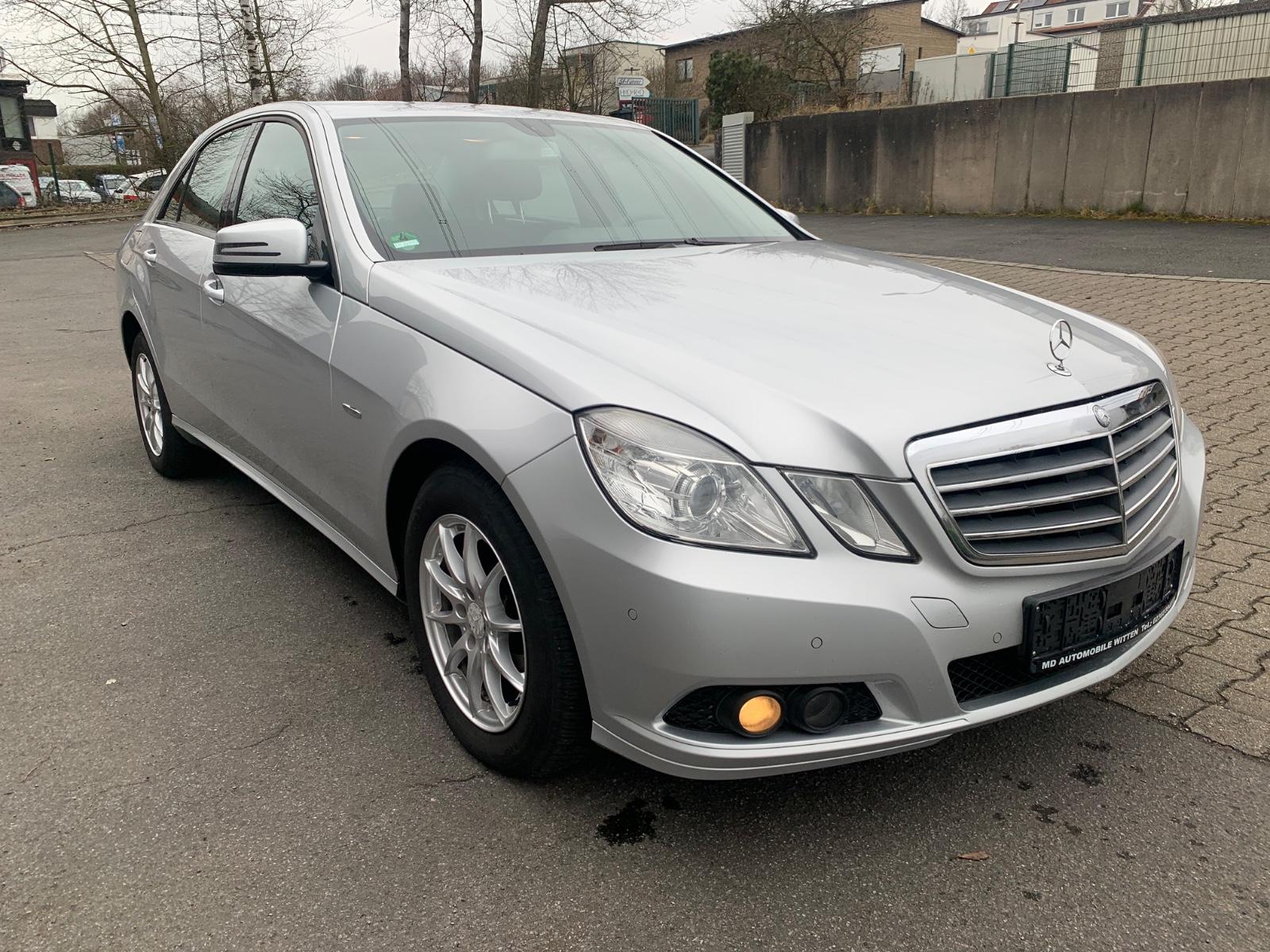 Mercedes-Benz E 220 CDI BlueEfficiency*Navi*Klima*Sitzh*PDC