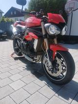 Triumph Speed Trieple 1050 S - Triumph Motorräder in Karlsruhe