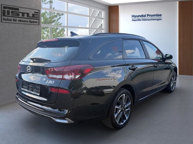 Fahrzeugabbildung Hyundai i30 1.5 T-GDI (140 PS) 48V 7-DCT 2WD Advantage P