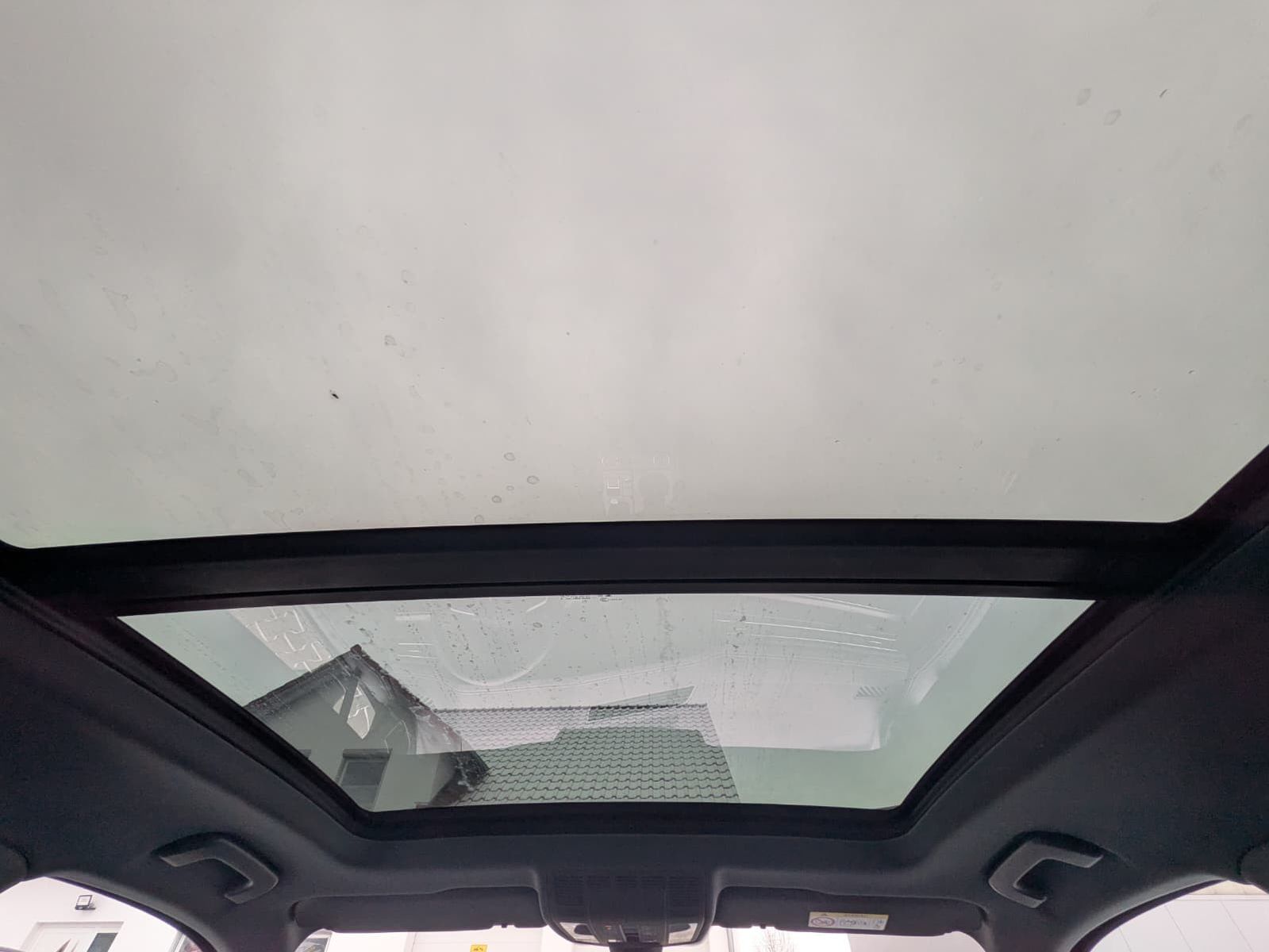 Fahrzeugabbildung Volkswagen Touareg 3.0TDI 4M R-Line VOLL Black 22" UPE 114T