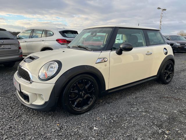 MINI ONE Mini One S*ALU*KLIMAAUTO*PDC*SHZ*MFL*TEMPOMA