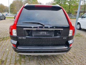 Volvo XC90 - 4