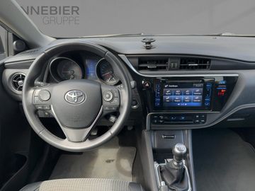Toyota Auris - 9