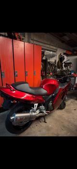 Honda CBR 1100XX Blackbird nur 15234km!! - Angebote