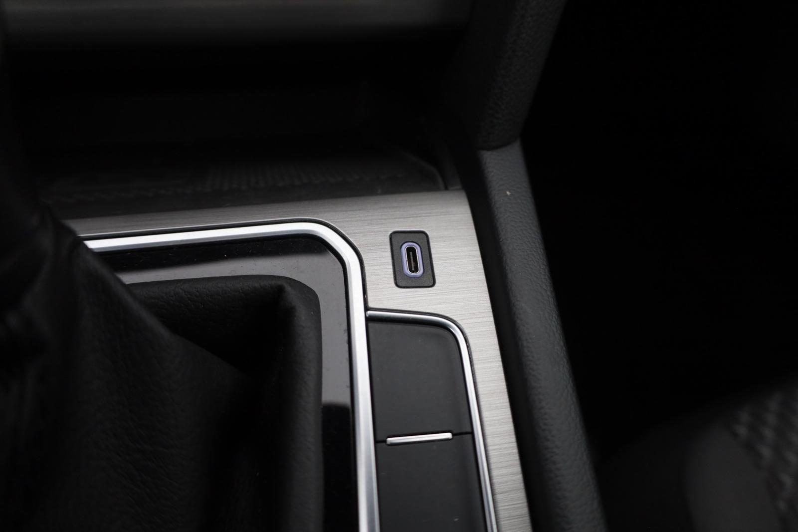 Volkswagen Passat 2.0 TDI DSG LED Navi Sitzheizung, миниатюра 13