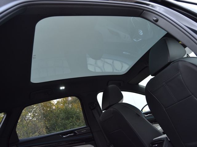 ID.7 Pro VOLL/MATRIX/PANORAMA/NAVI-PRO/HEAD-UP/E