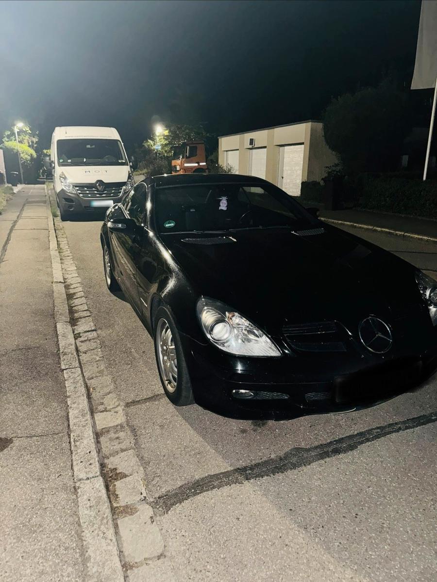 Mercedes-Benz SLK 200