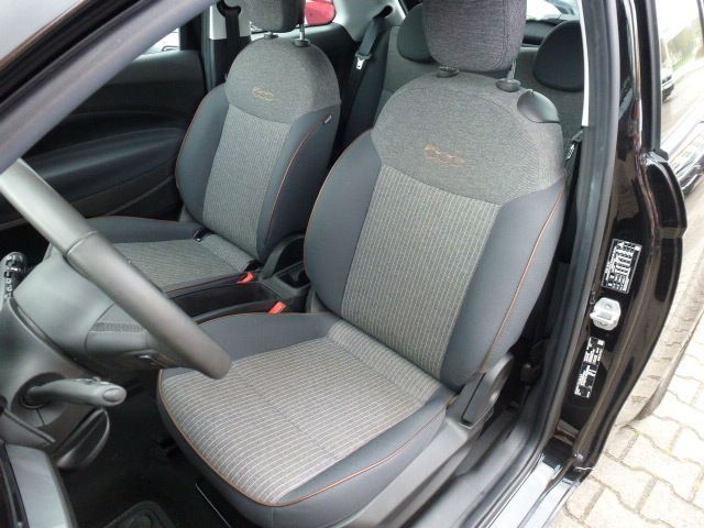 Fahrzeugabbildung Fiat 500e Icon 42 kWh + DAB + Navi