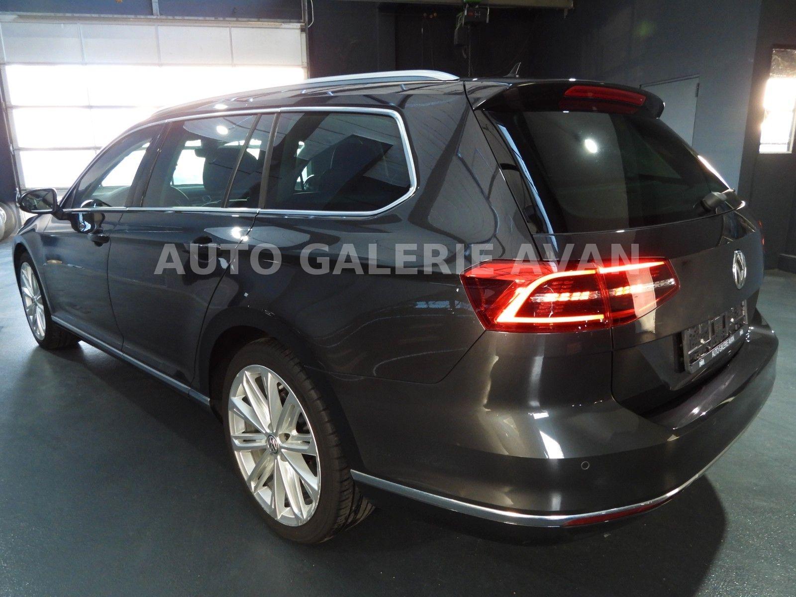 Volkswagen PASSAT VARIANT 1.5 TSI HIGHLINE