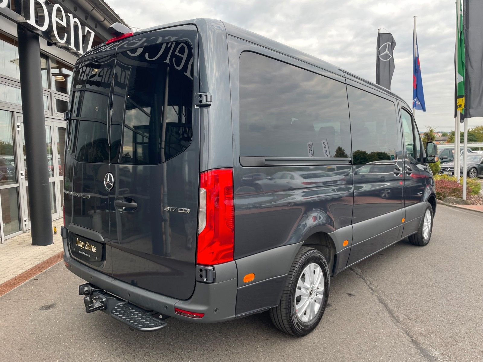 Fahrzeugabbildung Mercedes-Benz Sprinter 317 CDI Tourer 3665 9G Kamera AHK3,5to