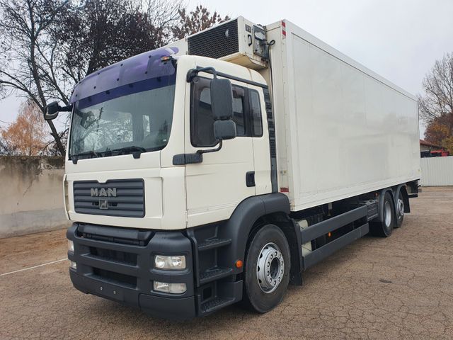 MAN TGA 26 360 6X2 EURO5 KÜHLER