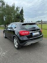 Mercedes-Benz GLA 200 Urban - Mercedes-Benz GLA 200 in Magdeburg
