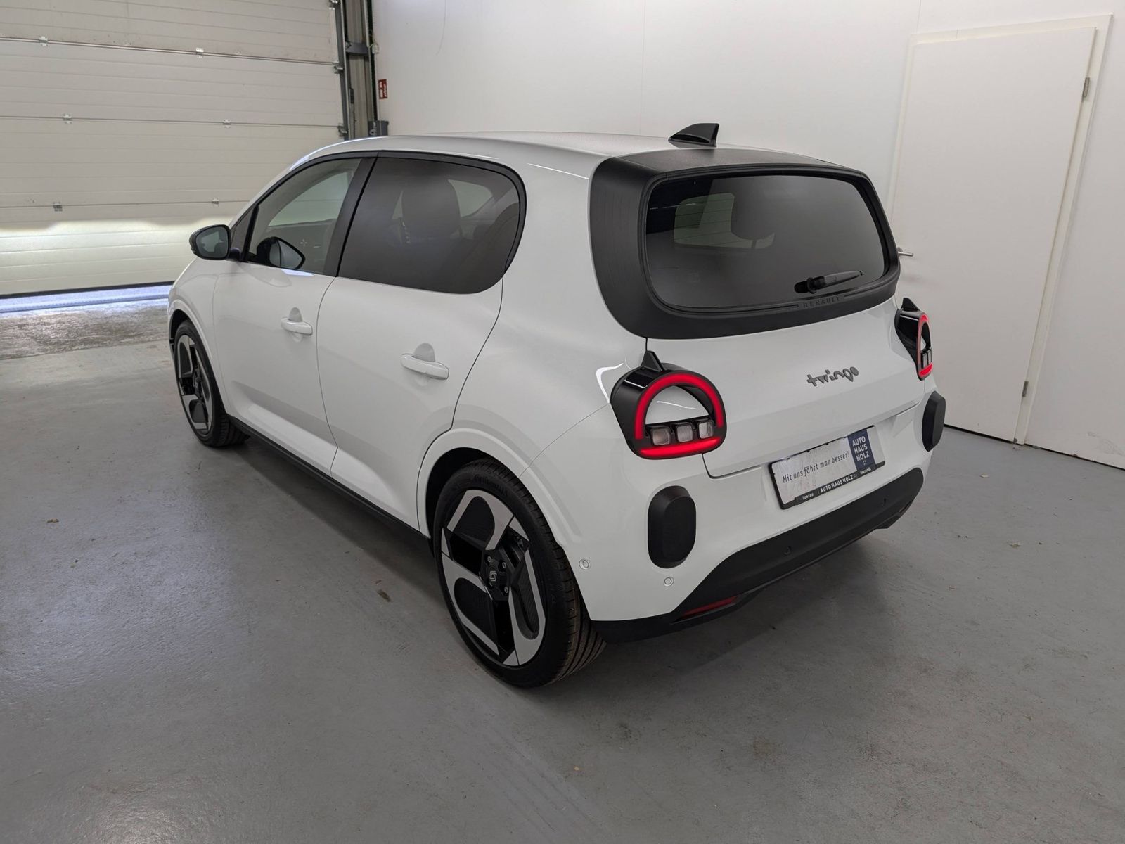 RENAULT Twingo E-TECH Techno 80 Urban Range 18-Zoll – Bild 2