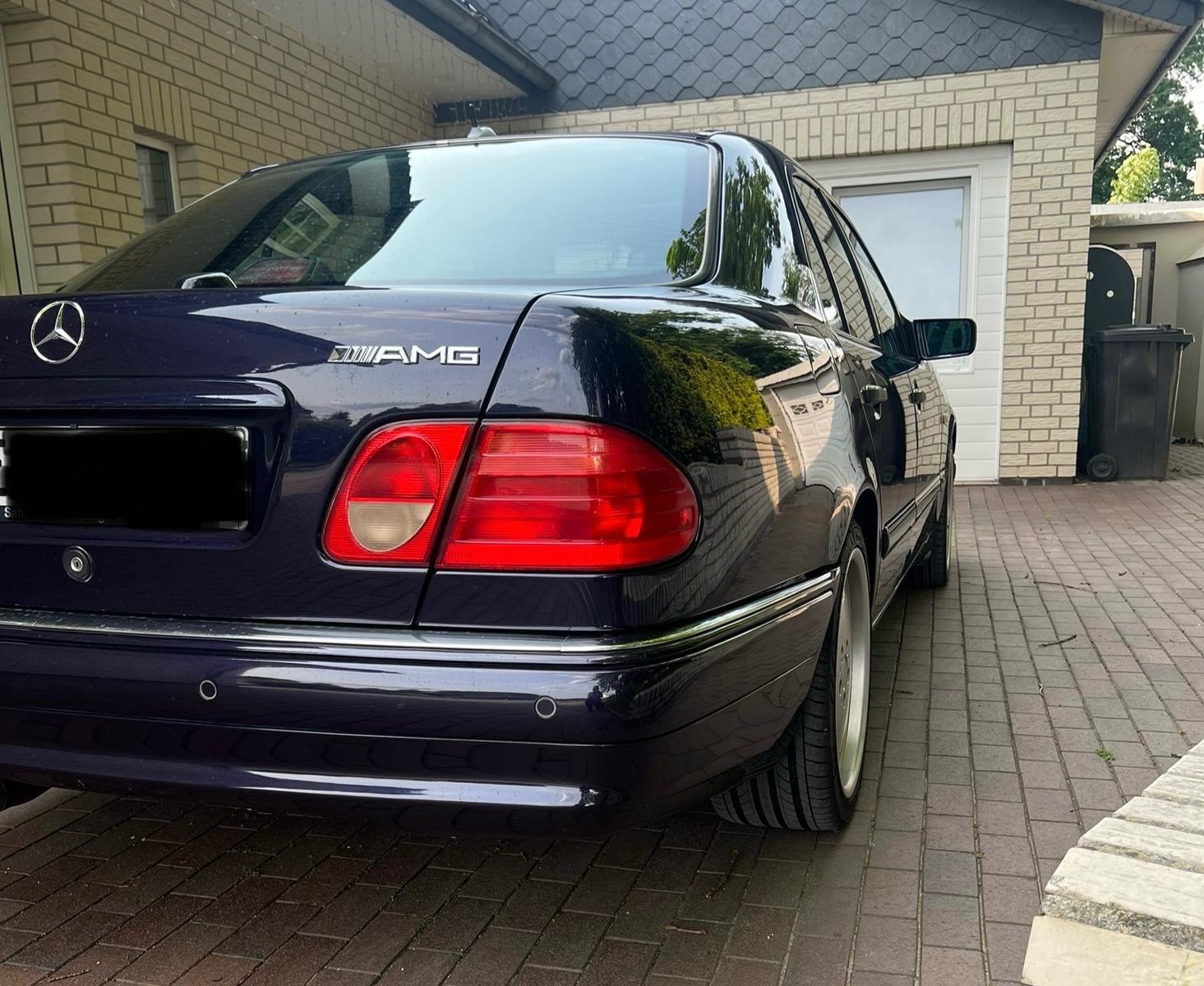 Mercedes-Benz E 50 AMG AMG