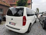 Hyundai H-1 Travel Premium+Leder+Navi+SHZ+AHK - Hyundai H-1: Premium Travel