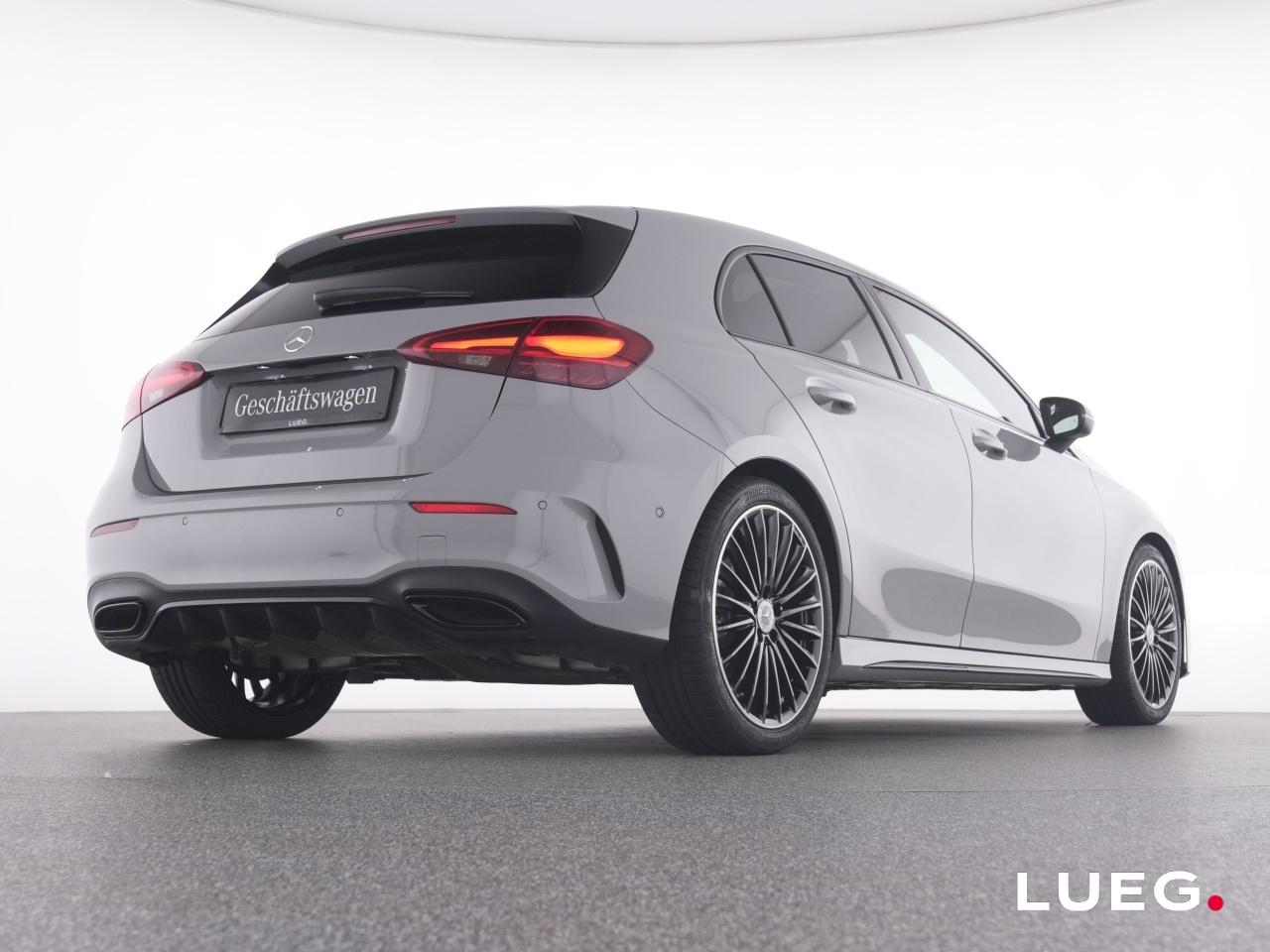 Mercedes-Benz A 250 4M SPECIAL-EDITION+AMG+19''+PANO+TOTW+SOUN