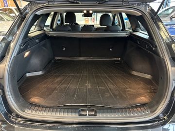 MYAUTOCENTER – Gebraucht- und Jahreswagen mit Werkstattservice in Pfaffenhofen Kia Ceed Sportswagon Edition 7 *Spurhalte*