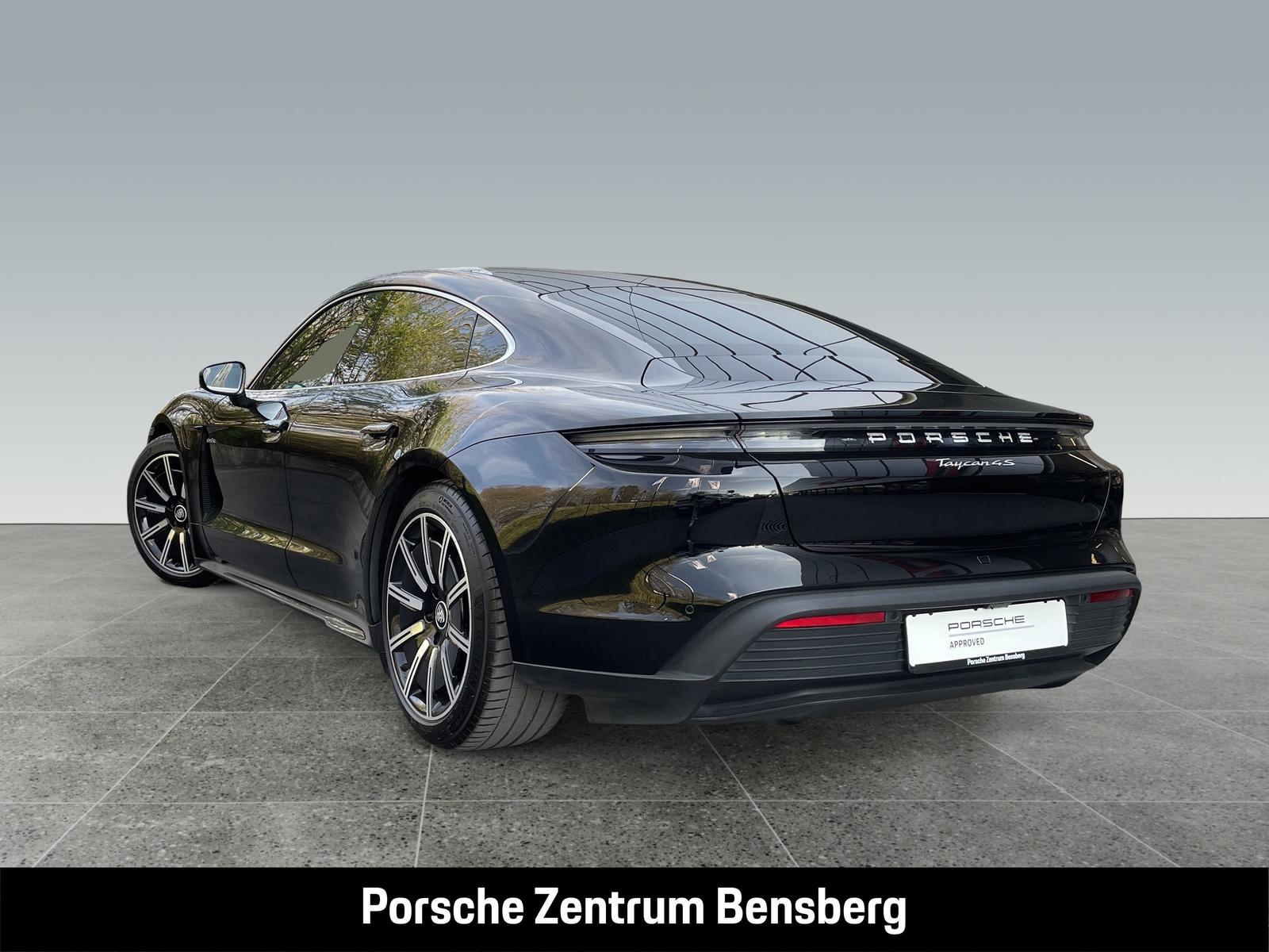 Porsche Taycan 4S