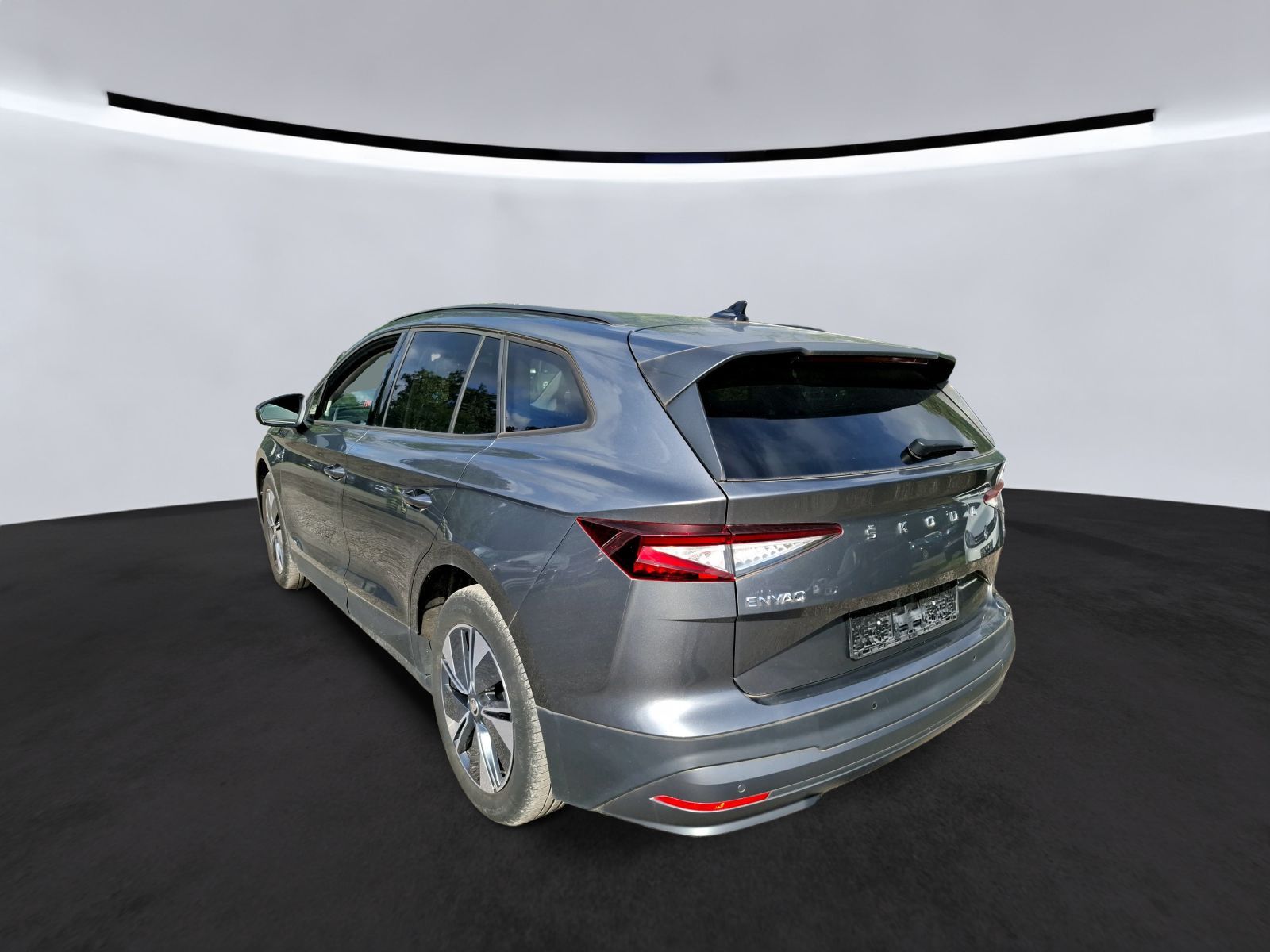 Skoda Enyaq 50 Loft imagem 3