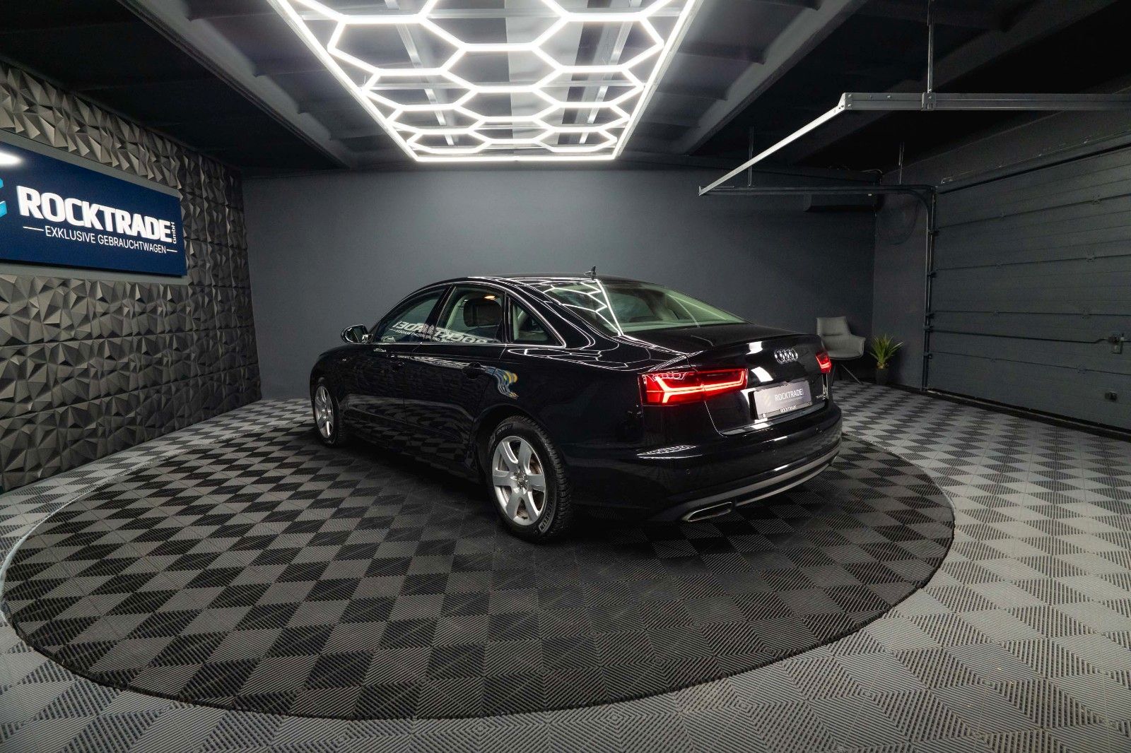 Fahrzeugabbildung Audi A6 Lim. 3.0 TFSI quattro Sport *1.Hand*Facelift*