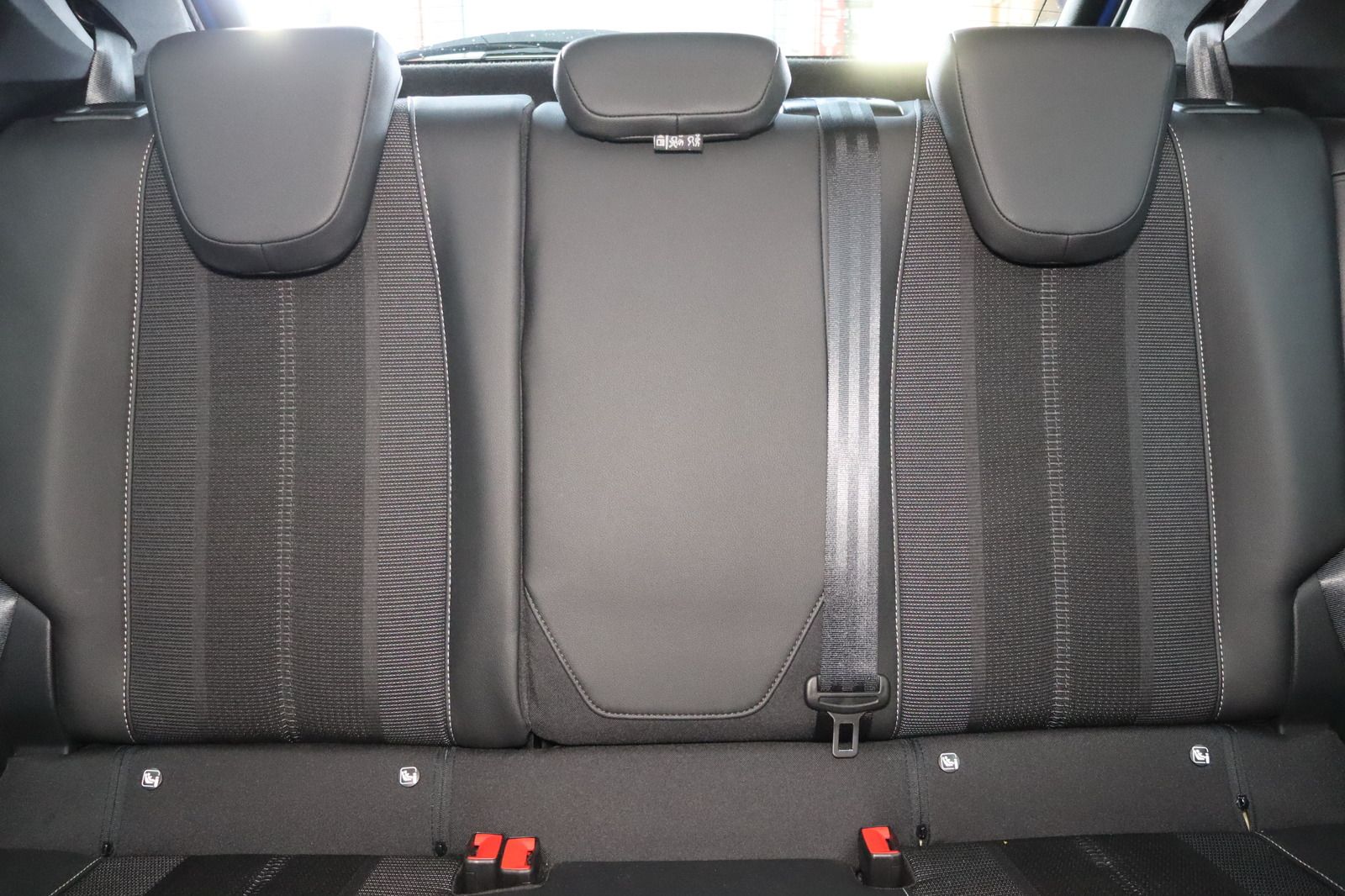 Fahrzeugabbildung Opel Mokka 1.2i Elegance 1.Hand * HU/AU neu