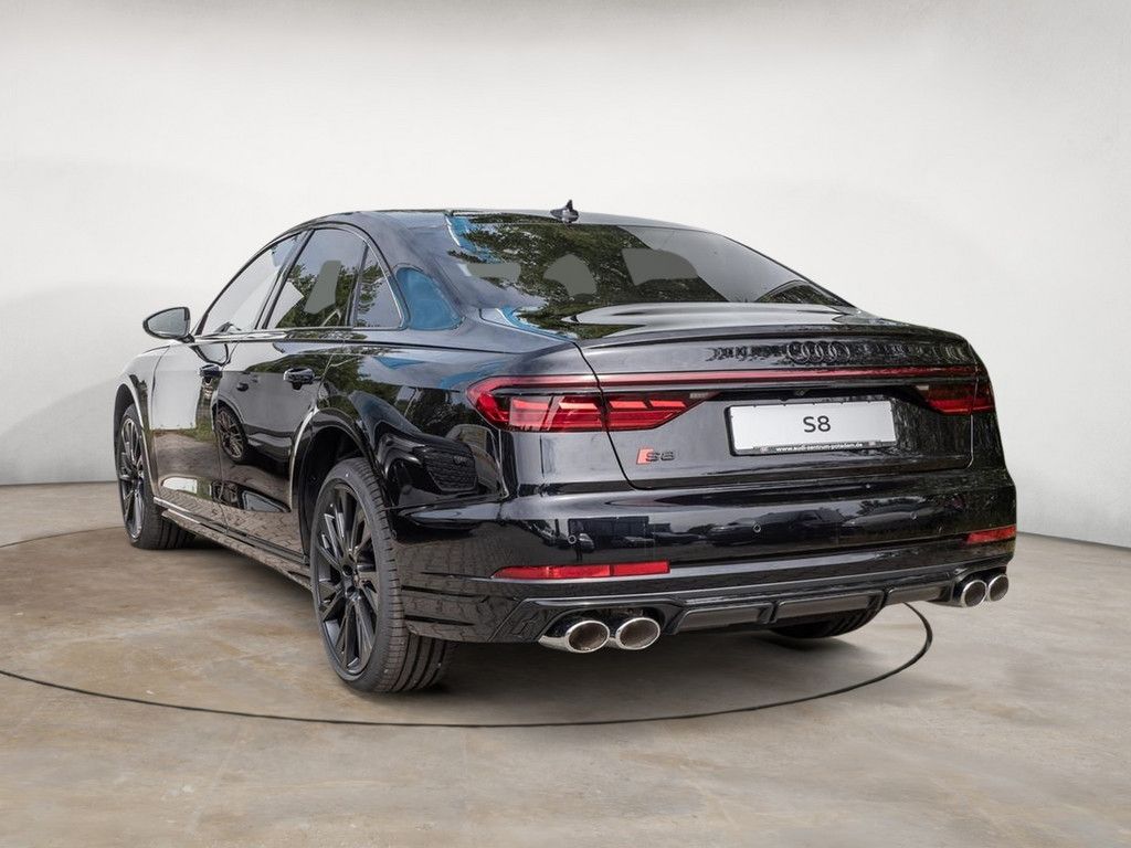 Audi S8 - Bild 4