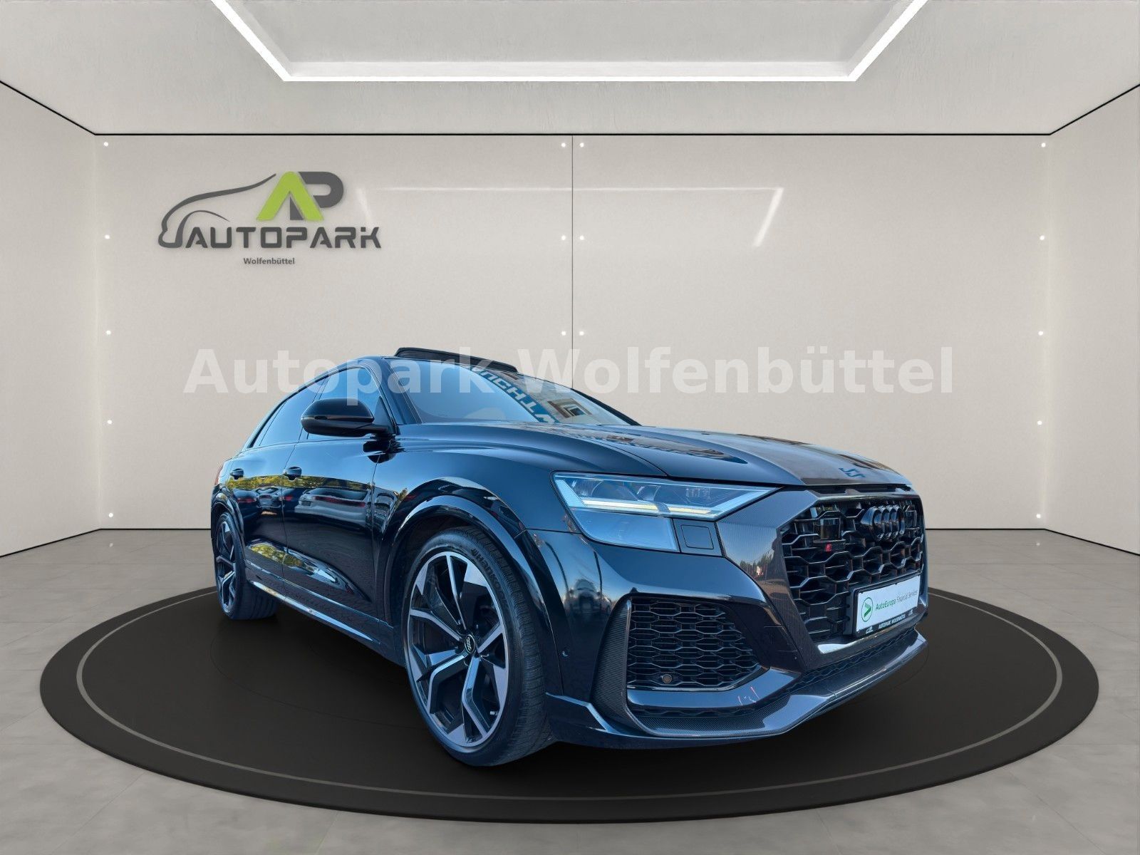 AUDI RSQ8 4.0 TFSI quattro*PANO*LED*360°*LEDER*AHK*NA