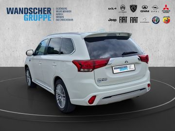 Mitsubishi Outlander 2.4 PHEV Basis Kam.+KeyLess+SHZ+LM+PDC