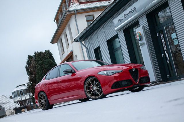 Alfa Romeo Giulia 2.0Turbo Veloce Q4 Navi Techn.-Paket 1.Hd