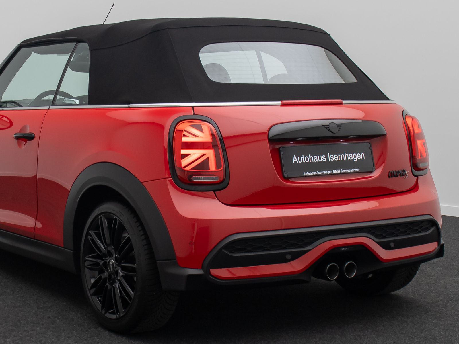 Fahrzeugabbildung MINI Cooper S Cabrio DAB Kamera HUD H/K Komfort Voll