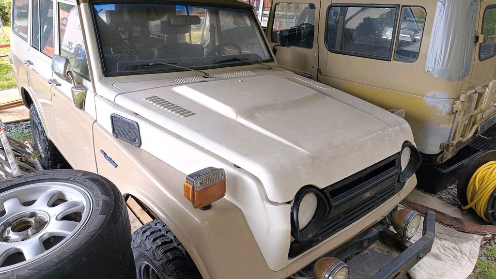 Image of Toyota Land Cruiser