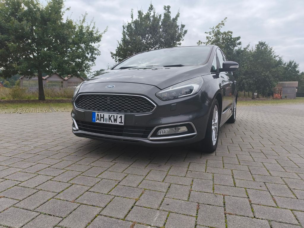 Image of Ford S-Max